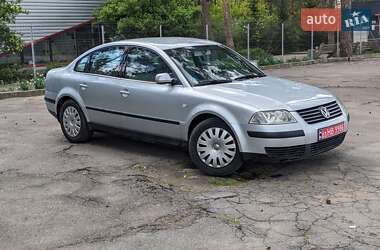 Седан Volkswagen Passat 2001 в Вінниці
