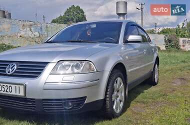 Седан Volkswagen Passat 2002 в Кагарлику