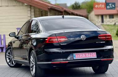 Седан Volkswagen Passat 2015 в 