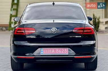 Седан Volkswagen Passat 2015 в 