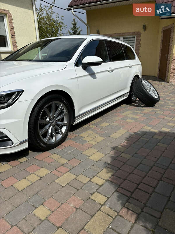 Универсал Volkswagen Passat 2018 в Ровно