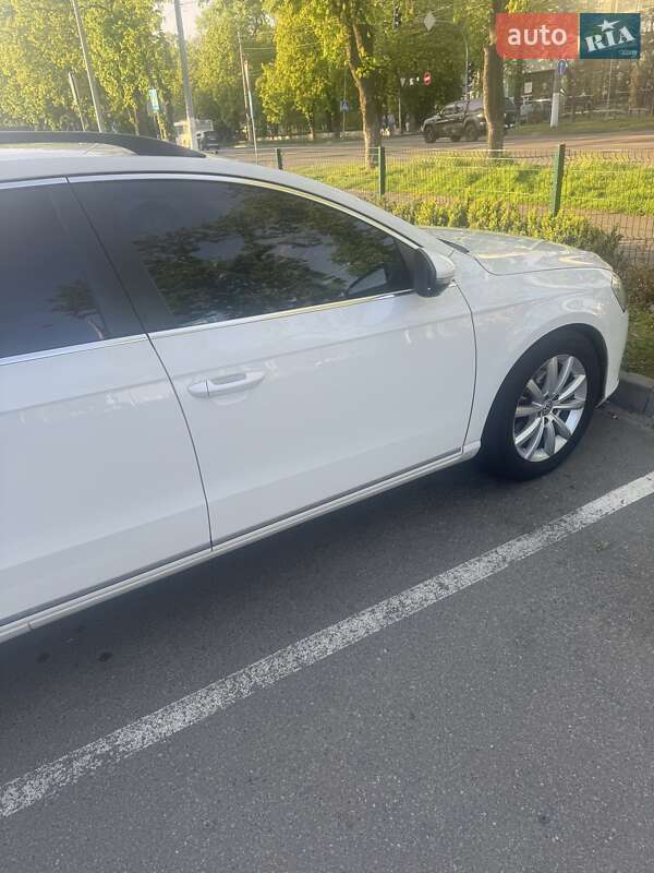Универсал Volkswagen Passat 2013 в Борисполе
