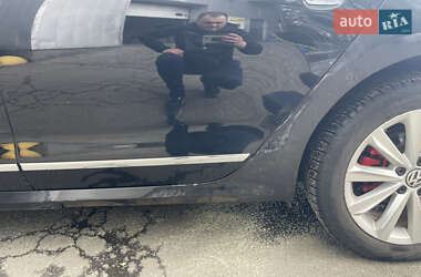 Седан Volkswagen Passat 2012 в 