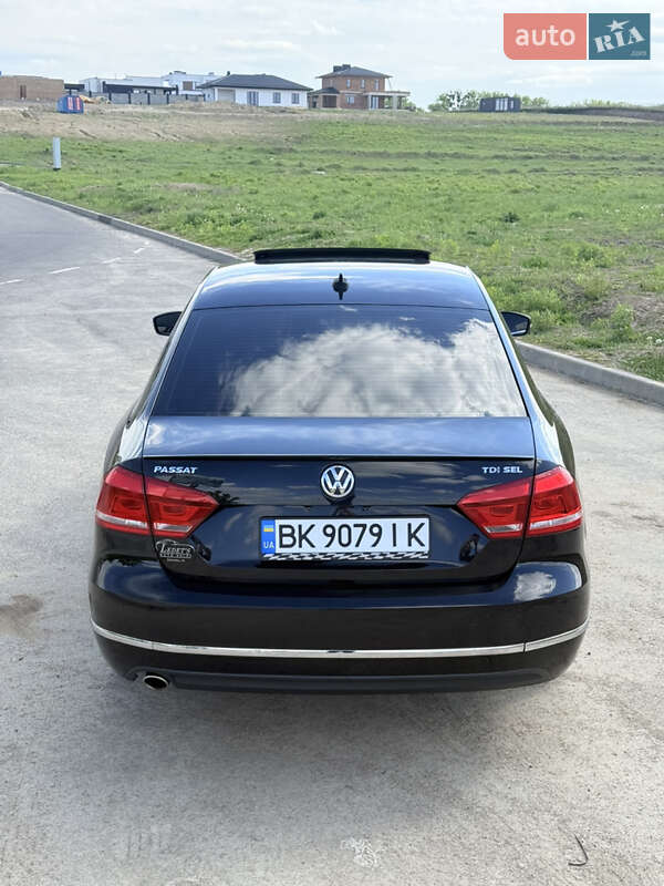 Седан Volkswagen Passat 2014 в Рівному