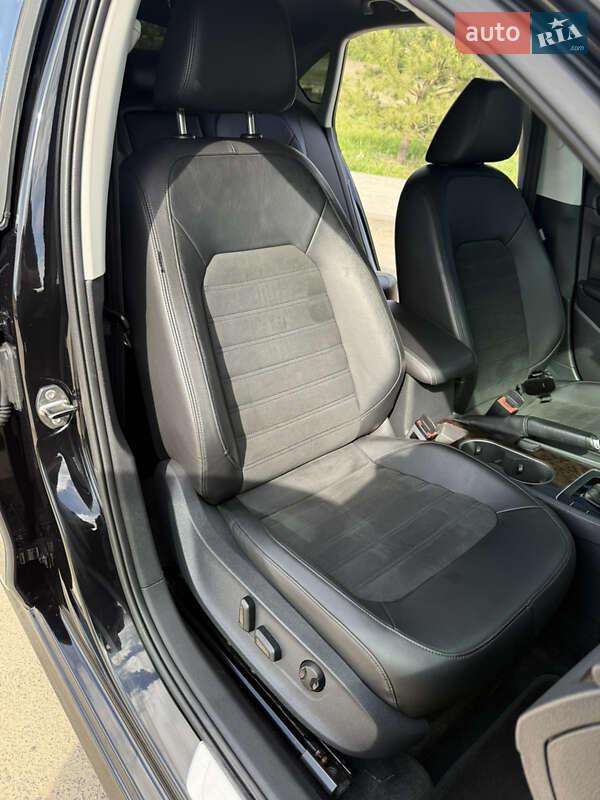 Седан Volkswagen Passat 2014 в Рівному