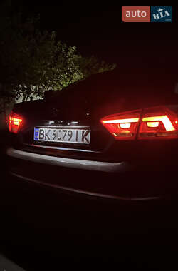 Седан Volkswagen Passat 2014 в 