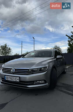 Універсал Volkswagen Passat 2015 в 