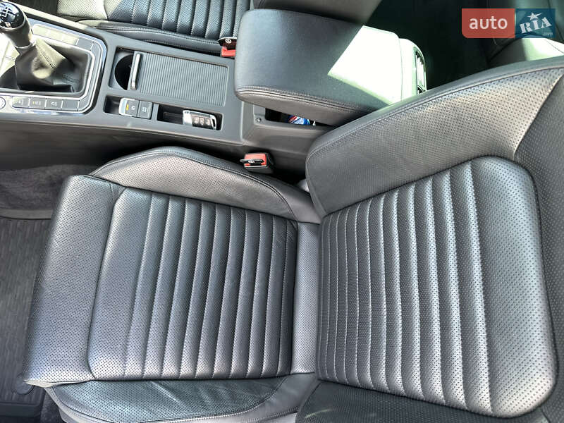 Универсал Volkswagen Passat 2016 в Беляевке