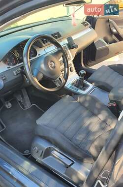 Универсал Volkswagen Passat 2009 в 