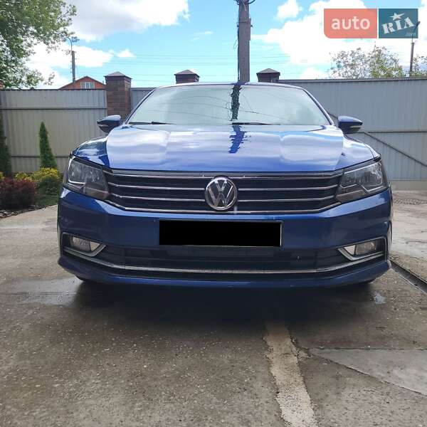 Седан Volkswagen Passat 2016 в 