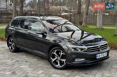 Універсал Volkswagen Passat 2019 в 