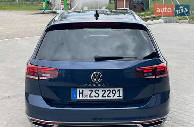 Універсал Volkswagen Passat 2021 в 