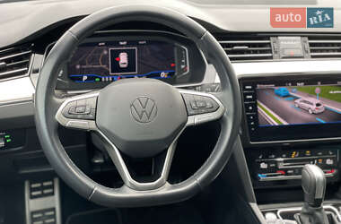 Універсал Volkswagen Passat 2021 в 