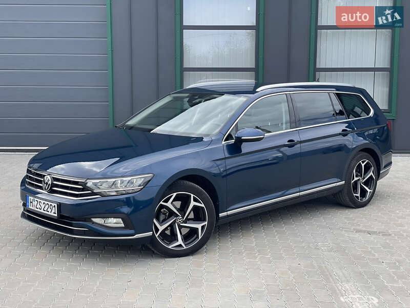 Універсал Volkswagen Passat 2021 в 