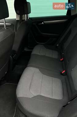 Універсал Volkswagen Passat 2014 в 