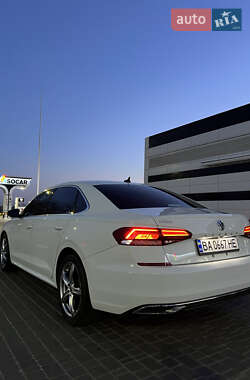 Седан Volkswagen Passat 2020 в 