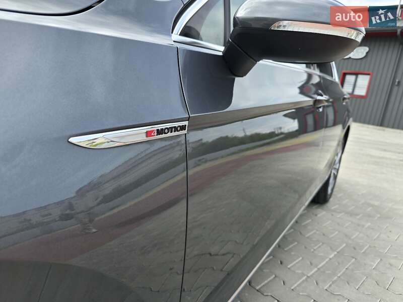 Седан Volkswagen Passat 2016 в Ковелі