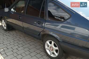 Хэтчбек Volkswagen Passat 1987 в Черновцах