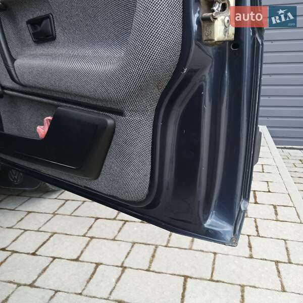 Хетчбек Volkswagen Passat 1987 в Чернівцях фото 30 Хетчбек Volkswagen Passat 1987 в Чернівцях