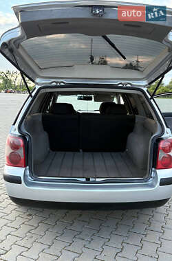 Универсал Volkswagen Passat 2004 в 