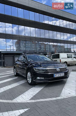 Седан Volkswagen Passat 2017 в Івано-Франківську