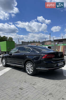 Седан Volkswagen Passat 2017 в 