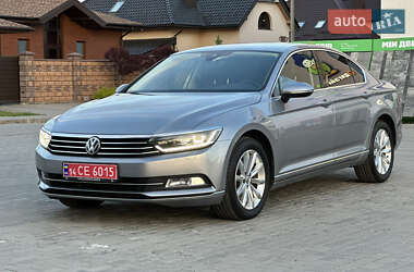 Седан Volkswagen Passat 2018 в 