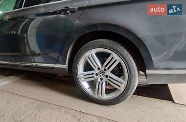 Універсал Volkswagen Passat 2015 в 