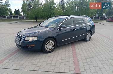 Універсал Volkswagen Passat 2008 в Львові