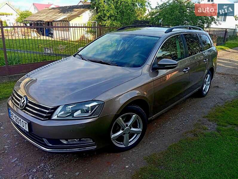 Volkswagen Passat 2011