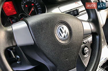 Універсал Volkswagen Passat 2007 в 