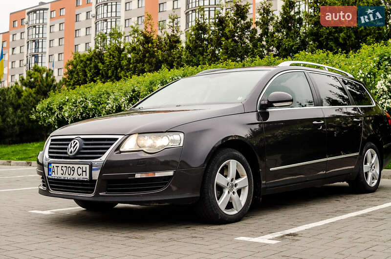 Універсал Volkswagen Passat 2010 в Івано-Франківську