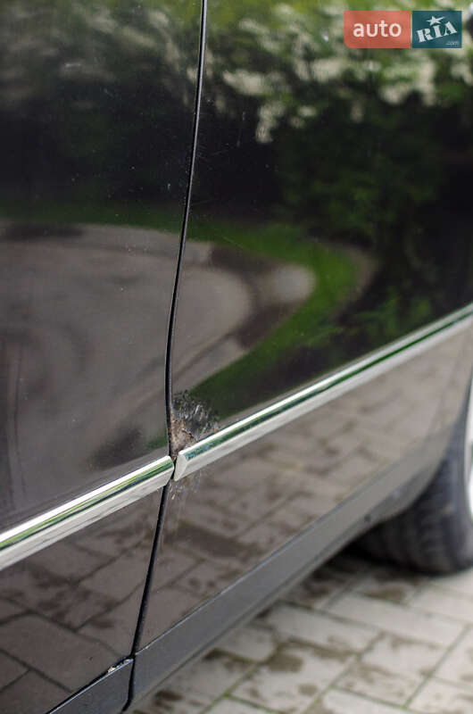 Універсал Volkswagen Passat 2010 в Івано-Франківську