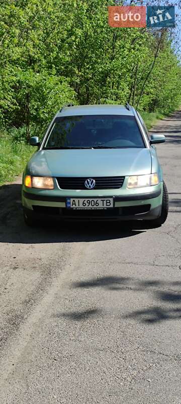 Універсал Volkswagen Passat 1997 в 
