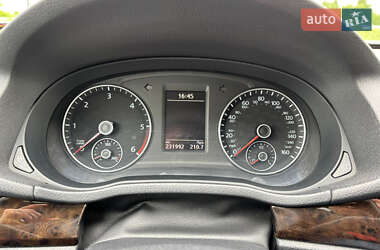 Седан Volkswagen Passat 2014 в 