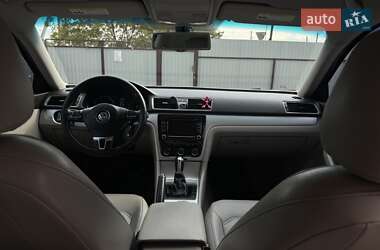 Седан Volkswagen Passat 2012 в Жашкове