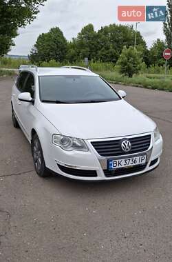 Volkswagen Passat 2010 Volkswagen Passat 2010