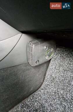 Універсал Volkswagen Passat 2010 в 