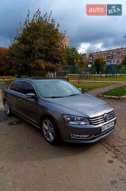 Седан Volkswagen Passat 2015 в Нікополі