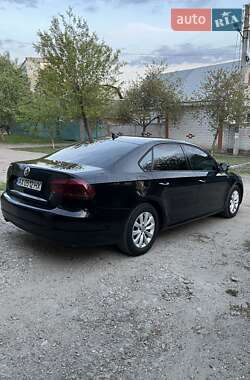 Седан Volkswagen Passat 2013 в 