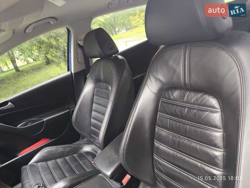 Универсал Volkswagen Passat 2009 в Львове