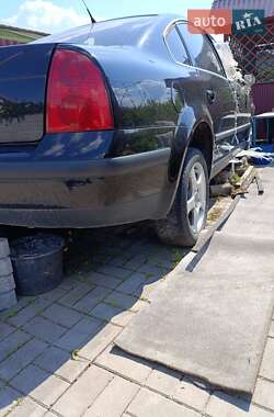 Седан Volkswagen Passat 2001 в 