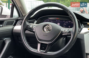 Универсал Volkswagen Passat 2017 в 
