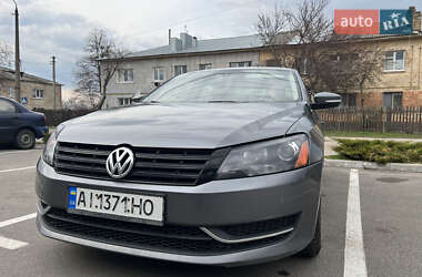 Седан Volkswagen Passat 2013 в Киеве