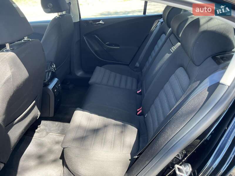 Седан Volkswagen Passat 2008 в Овідіополі