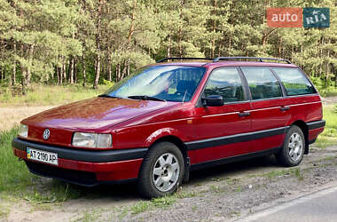 Универсал Volkswagen Passat 1992 в Харькове