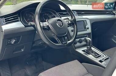 Седан Volkswagen Passat 2017 в 