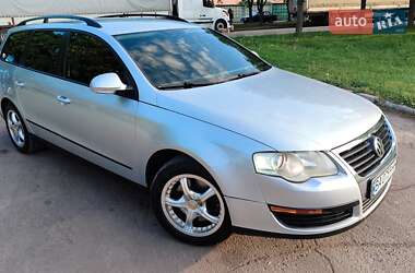 Універсал Volkswagen Passat 2005 в Олександрії
