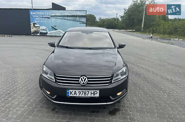 Седан Volkswagen Passat 2014 в Винниках