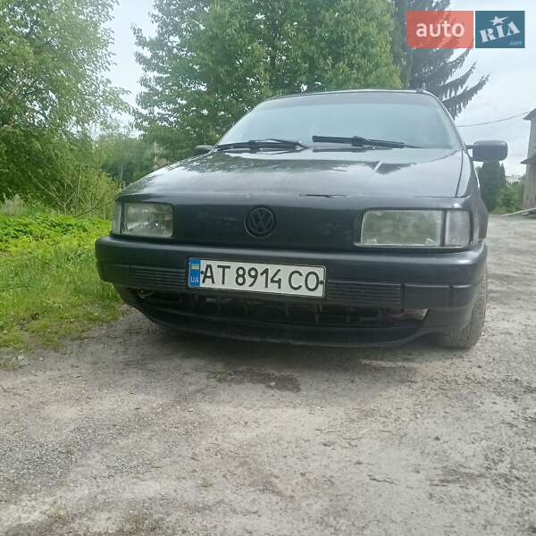 Volkswagen Passat 1990